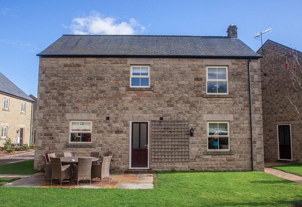 Haddon Cottage - Darwin Lake Holiday Village 매틀록 외부 사진